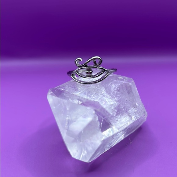 Exclusively Fancy Silver Eye of Horus Ring Size 7 - Picture 2 of 8